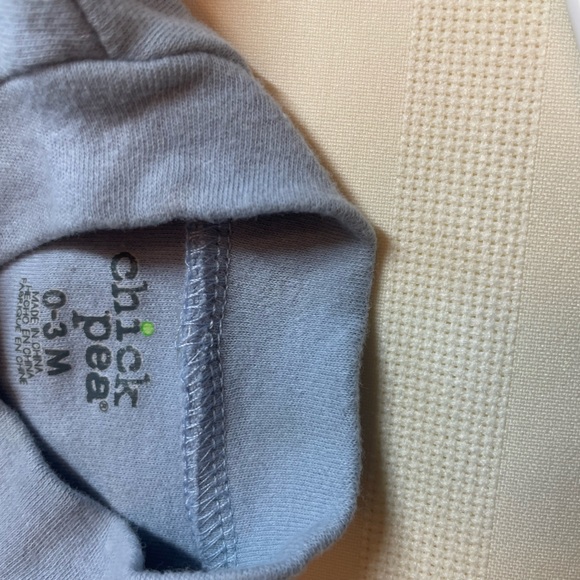 Baby Romper - Picture 2 of 2